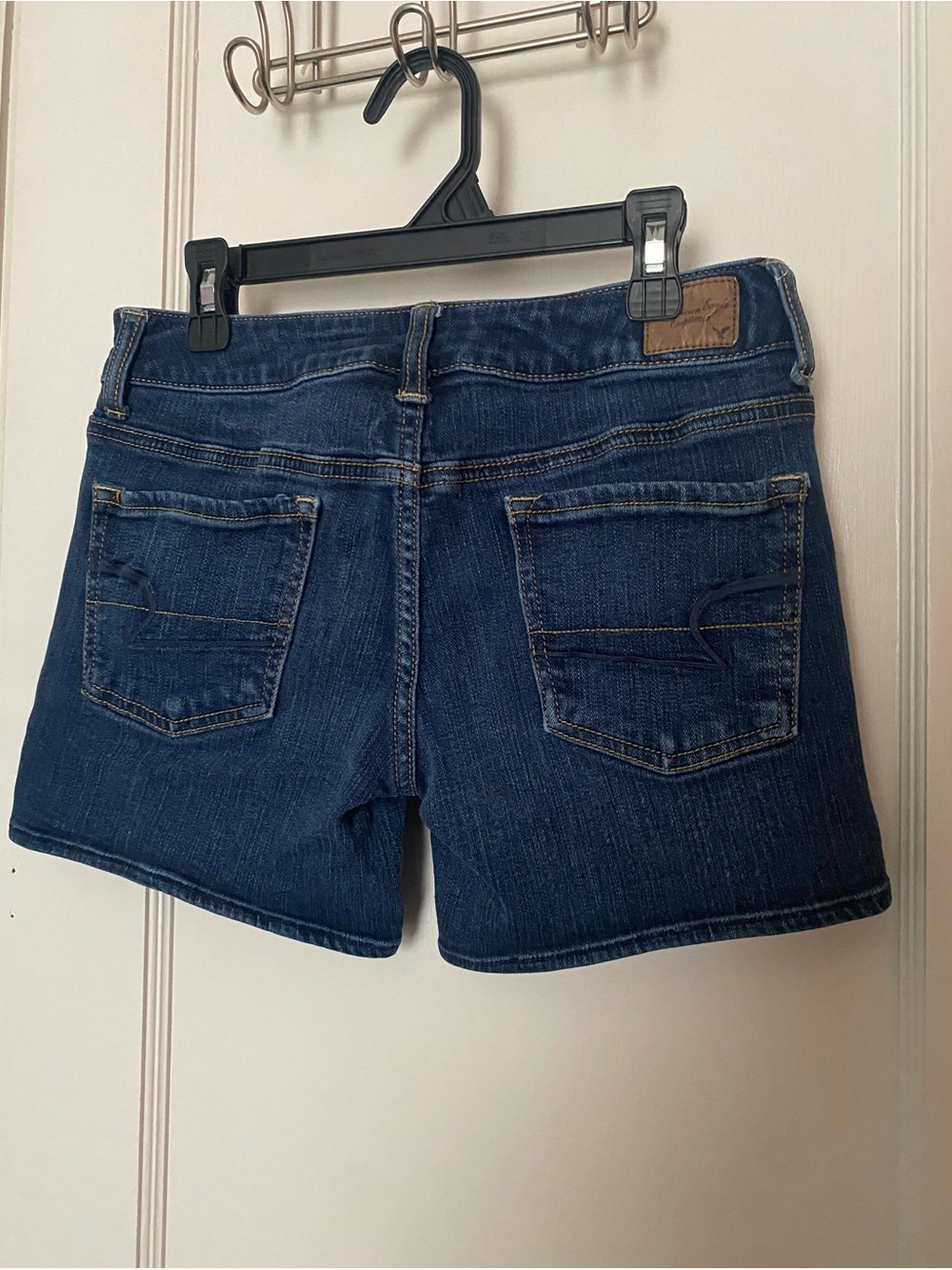 American Eagle Y2K Low Rise Dark Wash Jean Size 4 - Picture 4 of 5